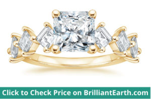 Carre Cut Diamond Ring in 18K Yellow Gold